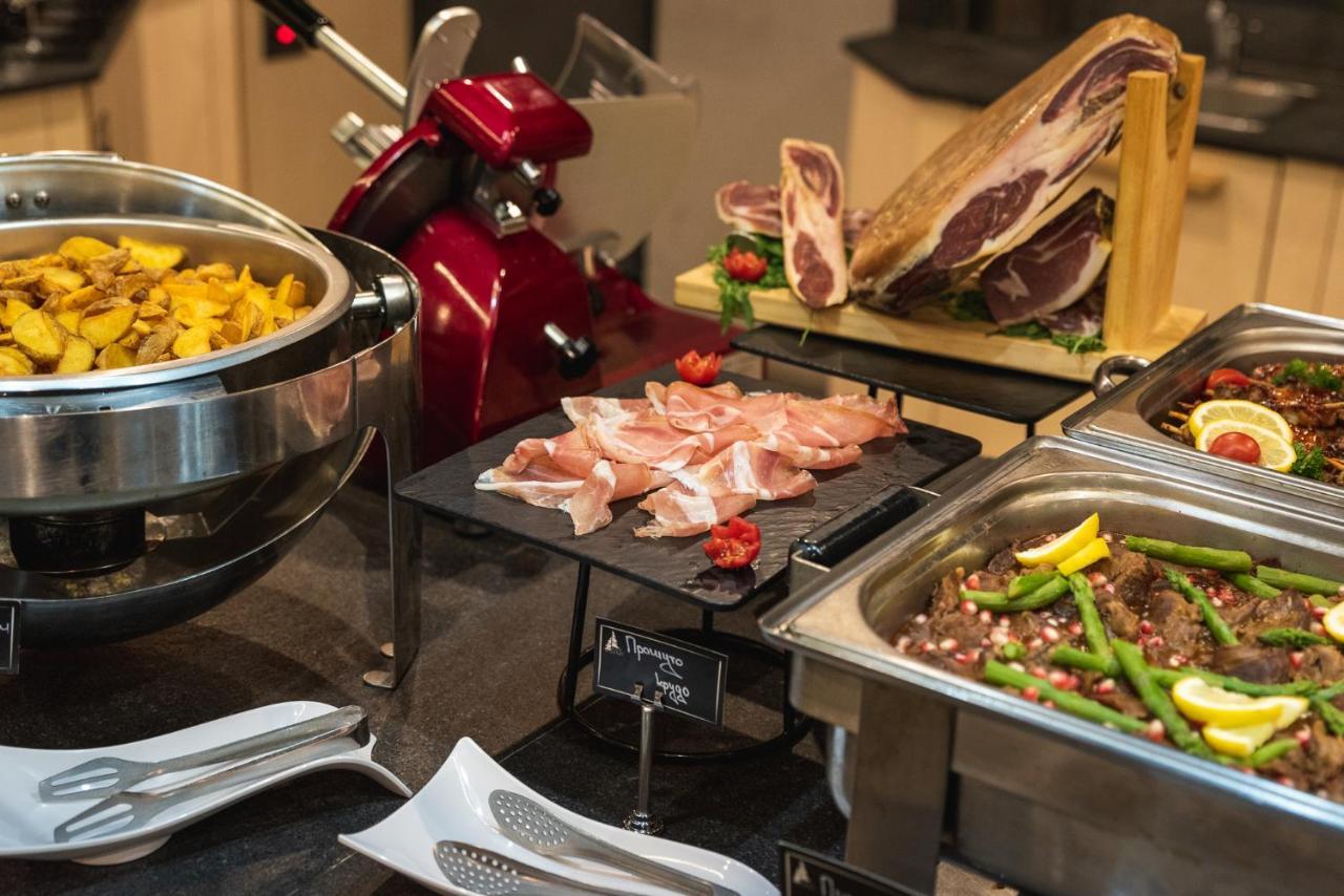 阿尔特水疗公园酒店 韦林格勒 外观 照片 A chafing dish